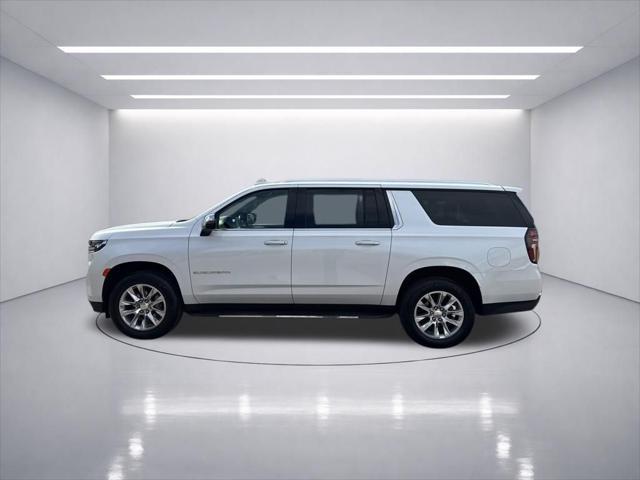 2022 Chevrolet Suburban 4WD Premier