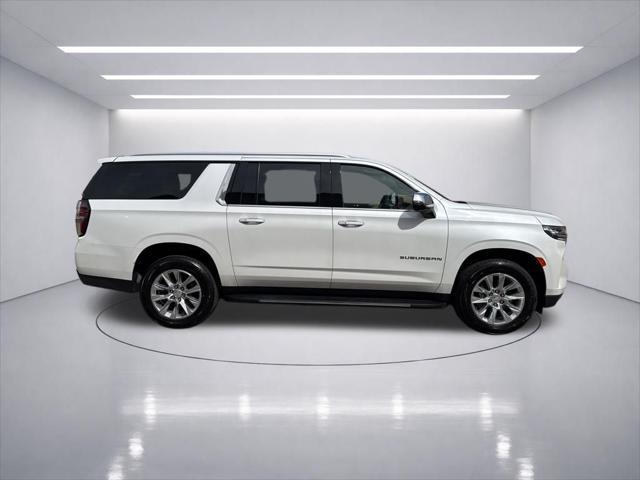 2022 Chevrolet Suburban 4WD Premier