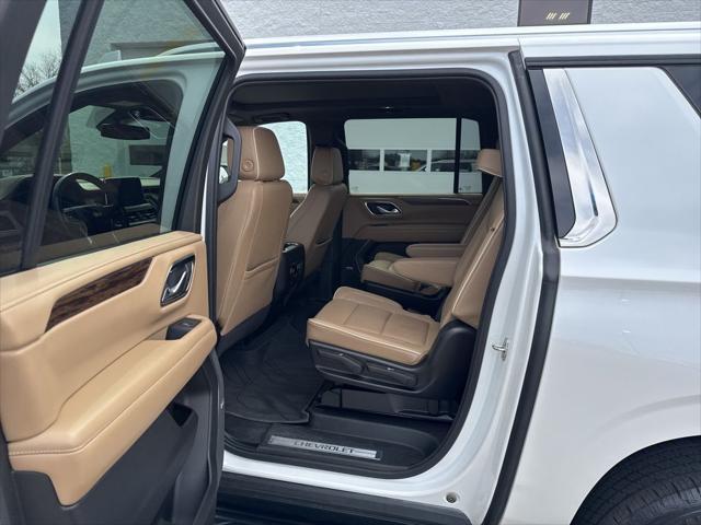 2022 Chevrolet Suburban 4WD Premier