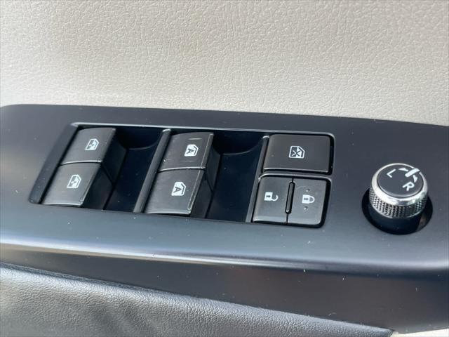 2015 Toyota Highlander LE V6