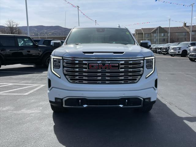2022 GMC Sierra 1500 4WD Crew Cab Short Box Denali