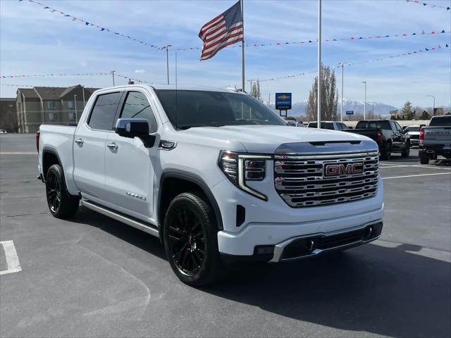 2022 GMC Sierra 1500 4WD Crew Cab Short Box Denali