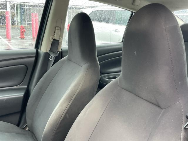 2015 Nissan Versa 1.6 S