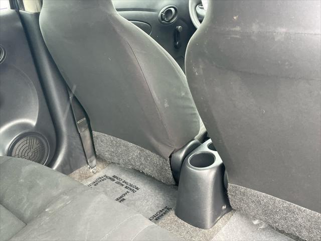 2015 Nissan Versa 1.6 S