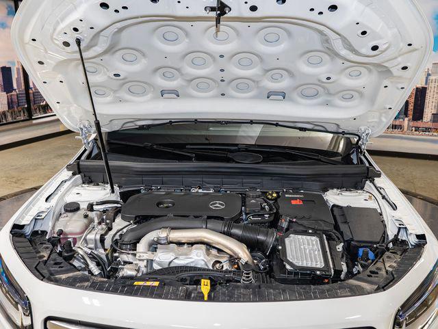 2026 Mercedes-Benz GLB 4MATIC