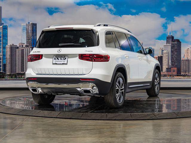 2026 Mercedes-Benz GLB 4MATIC