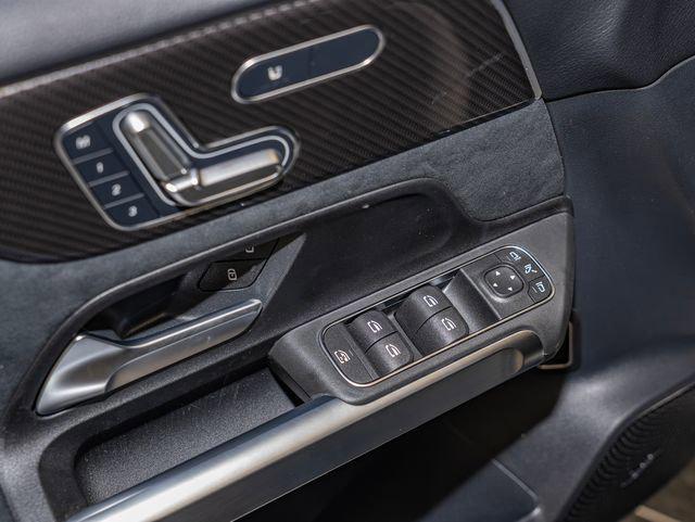 2026 Mercedes-Benz GLB 4MATIC