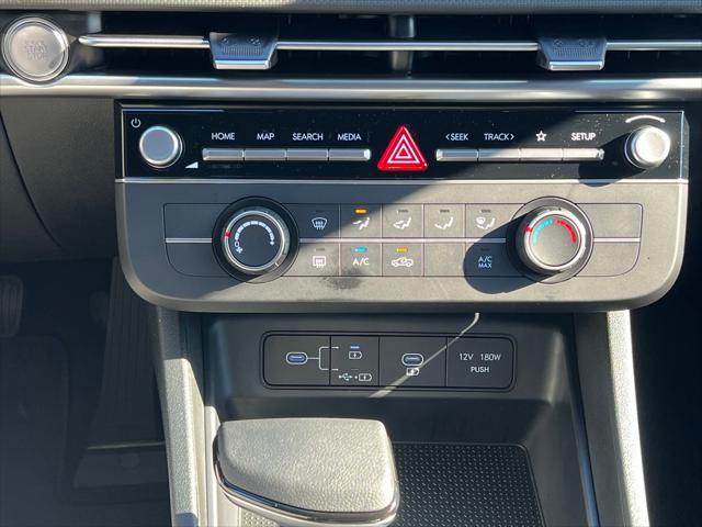2026 Hyundai Santa Cruz SE
