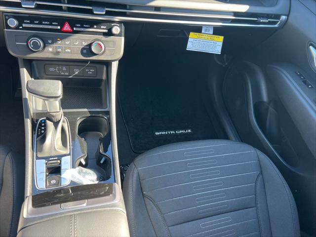 2026 Hyundai Santa Cruz SE