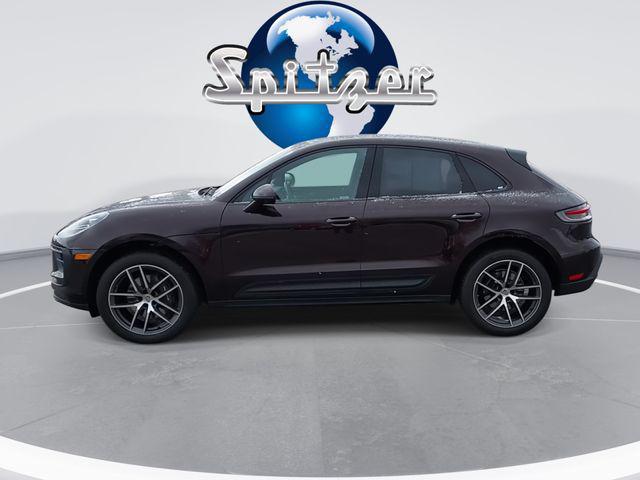 2023 Porsche Macan T