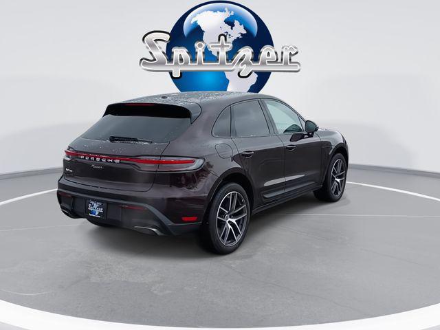2023 Porsche Macan T