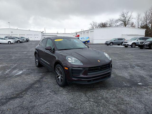 2023 Porsche Macan T