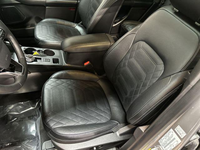 2023 Ford Escape Platinum
