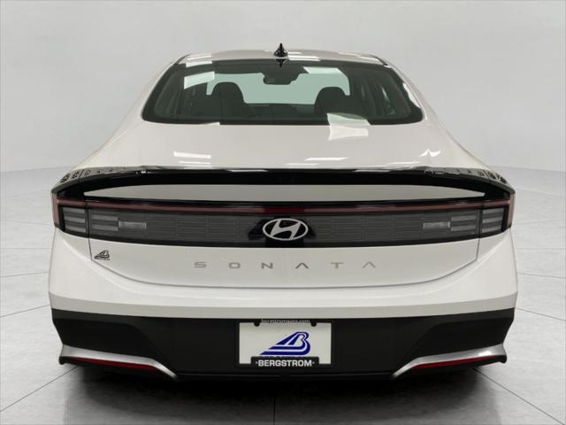 2026 Hyundai Sonata SE