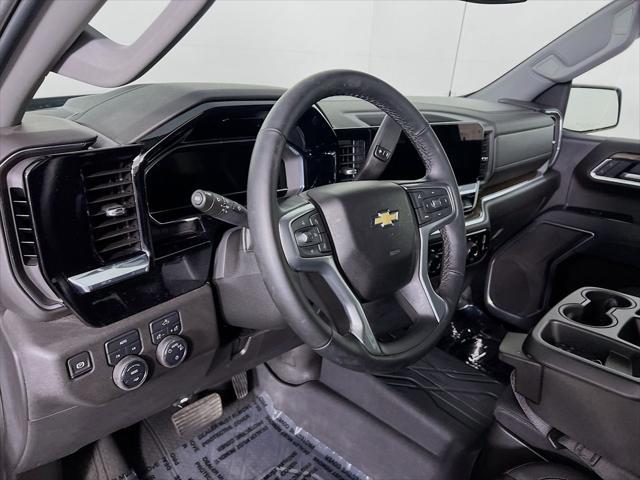 2025 Chevrolet Silverado 1500 4WD Crew Cab Short Bed LT with 2FL