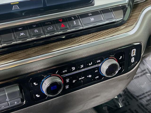 2025 Chevrolet Silverado 1500 4WD Crew Cab Short Bed LT with 2FL