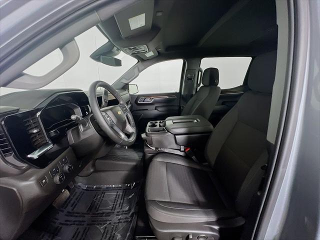 2025 Chevrolet Silverado 1500 4WD Crew Cab Short Bed LT with 2FL