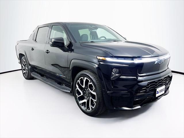 2025 Chevrolet Silverado EV RST for sale in MADISON, WI