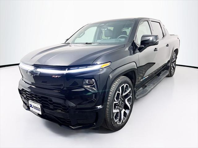 2025 Chevrolet Silverado EV RST