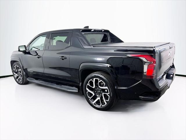 2025 Chevrolet Silverado EV RST