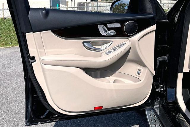 2022 Mercedes-Benz GLC SUV