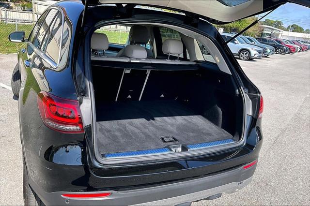 2022 Mercedes-Benz GLC SUV