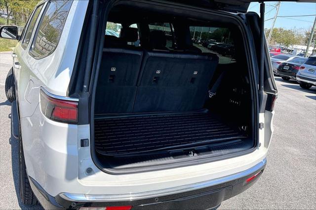 2022 Jeep Wagoneer Series III 4x4