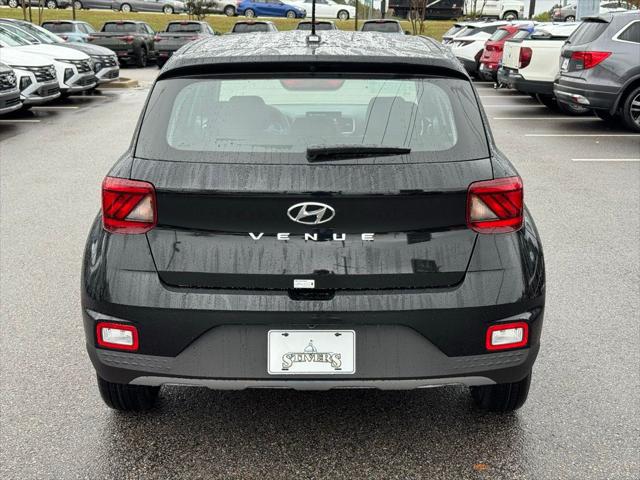 2026 Hyundai Venue SE