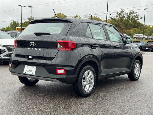 2026 Hyundai Venue SE