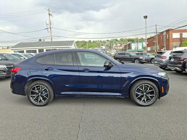 2024 BMW X4 M40i