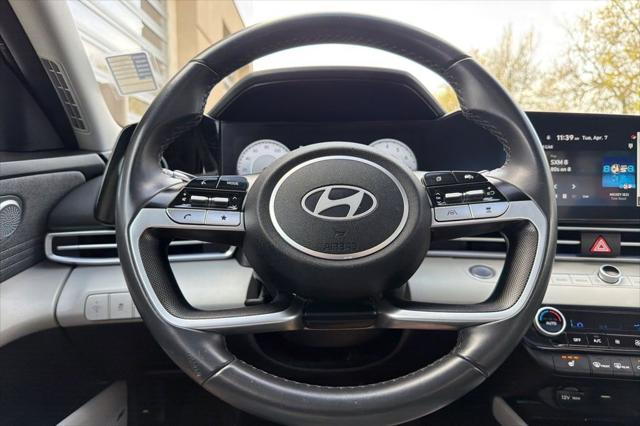 2024 Hyundai Elantra Limited