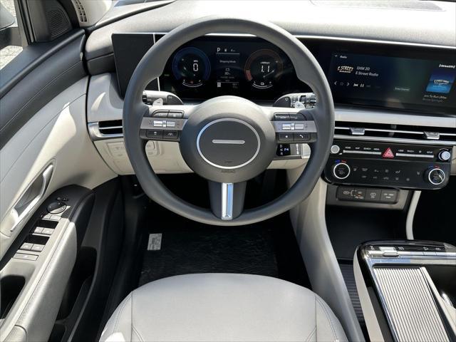 2026 Hyundai Tucson Hybrid SEL