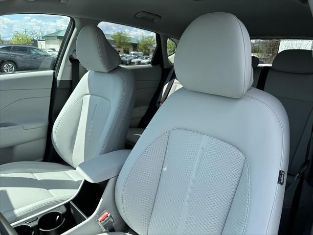 2026 Hyundai Kona SEL Premium