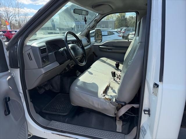 2001 Ford F-450 REG CAB 165  WB XL