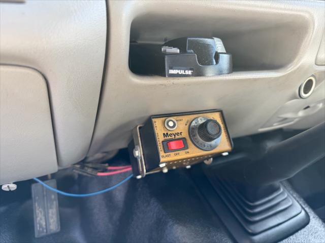 2001 Ford F-450 REG CAB 165  WB XL