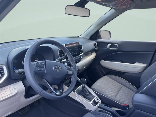 2026 Hyundai Venue SEL w/Two-Tone Roof