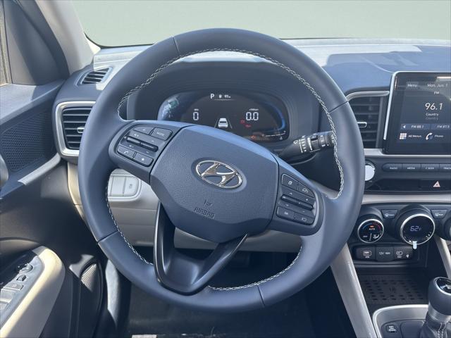 2026 Hyundai Venue SEL w/Two-Tone Roof