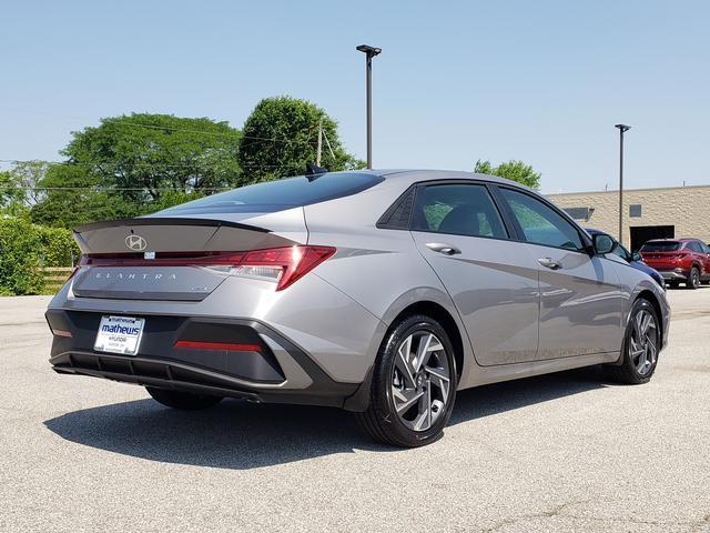 2025 Hyundai Elantra Hybrid SEL Sport