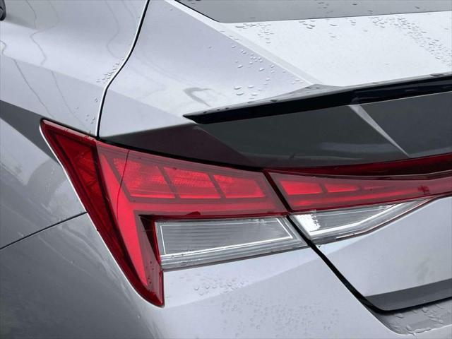 2025 Hyundai Elantra Hybrid SEL Sport