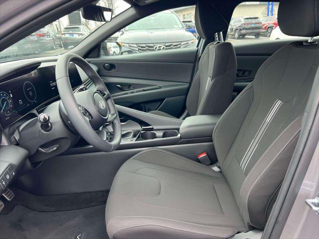 2025 Hyundai Elantra Hybrid SEL Sport