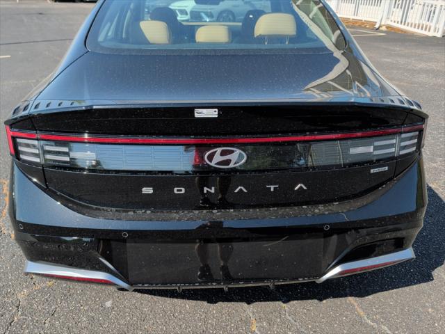 2026 Hyundai Sonata Hybrid Limited