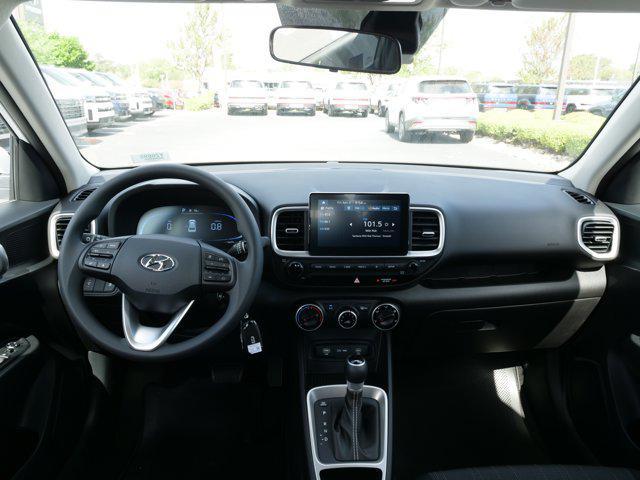 2026 Hyundai Venue SE