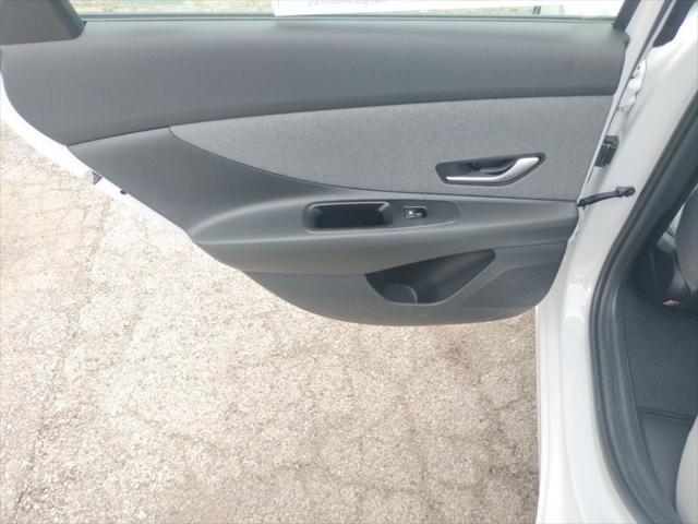 2025 Hyundai Elantra Hybrid Limited