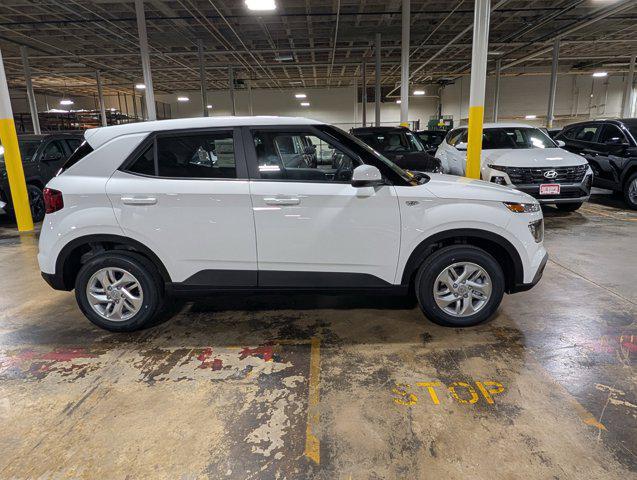 2026 Hyundai Venue SE