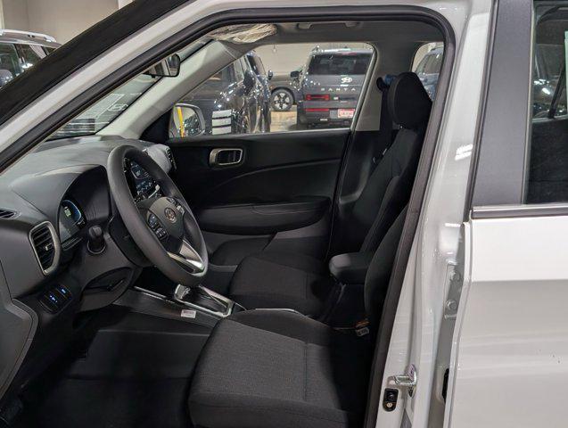 2026 Hyundai Venue SE