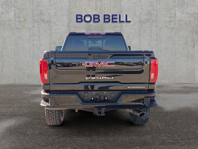 2022 GMC Sierra 2500HD 4WD Crew Cab Standard Bed Denali