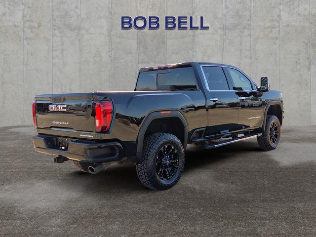 2022 GMC Sierra 2500HD 4WD Crew Cab Standard Bed Denali