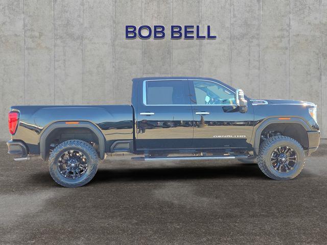 2022 GMC Sierra 2500HD 4WD Crew Cab Standard Bed Denali