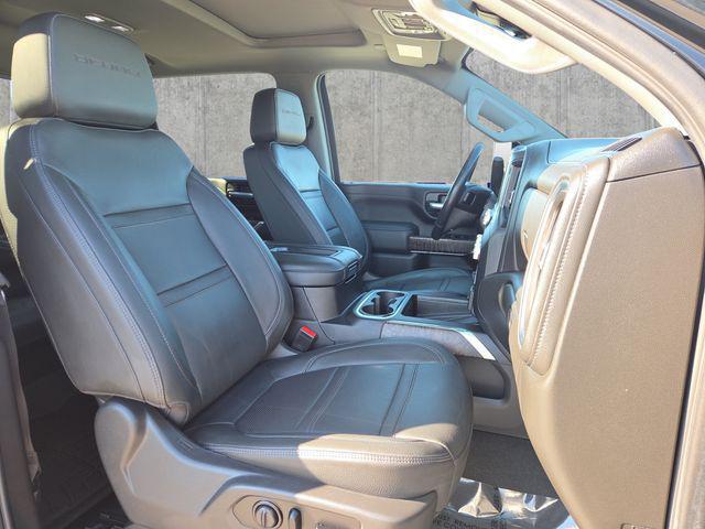 2022 GMC Sierra 2500HD 4WD Crew Cab Standard Bed Denali