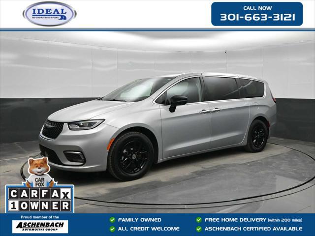 2024 Chrysler Pacifica Touring L for sale in FREDERICK, MD